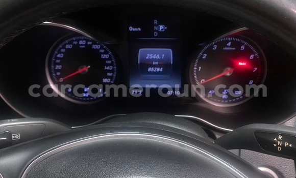 Sayi Na hannu Mercedes‒Benz C–Class Black Mota in Yaounde a Babban Kamaru Sayi Na hannu Mercedes‒Benz C–Class Black Mota in Yaounde a Babban Kamaru