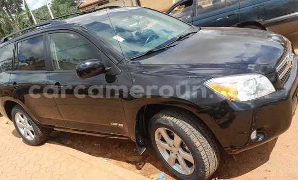 Acheter Occasion Voiture Toyota RAV4 Noir à Yaoundé, Central Cameroon Acheter Occasion Voiture Toyota RAV4 Noir à Yaoundé, Central Cameroon