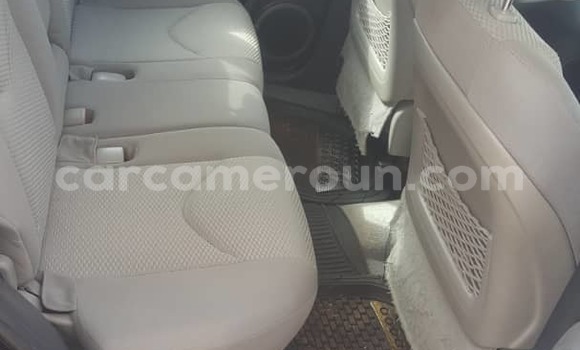 Acheter Occasion Voiture Toyota RAV4 Noir à Yaoundé, Central Cameroon Acheter Occasion Voiture Toyota RAV4 Noir à Yaoundé, Central Cameroon