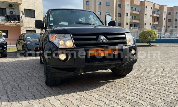 Acheter Occasion Voiture Mitsubishi Pajero Noir à Douala, Littoral Cameroon Acheter Occasion Voiture Mitsubishi Pajero Noir à Douala, Littoral Cameroon