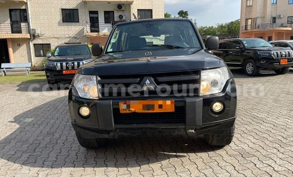 Acheter Occasion Voiture Mitsubishi Pajero Noir à Douala, Littoral Cameroon Acheter Occasion Voiture Mitsubishi Pajero Noir à Douala, Littoral Cameroon