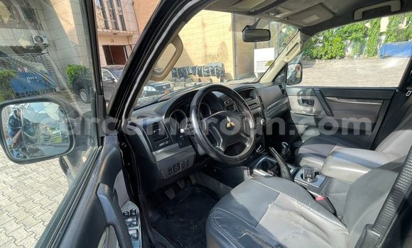 Acheter Occasion Voiture Mitsubishi Pajero Noir à Douala, Littoral Cameroon Acheter Occasion Voiture Mitsubishi Pajero Noir à Douala, Littoral Cameroon