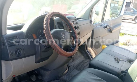 Sayi Na hannu Mercedes‒Benz W29 Azurfa Mota in Douala a Ƙasar Kamaru Sayi Na hannu Mercedes‒Benz W29 Azurfa Mota in Douala a Ƙasar Kamaru