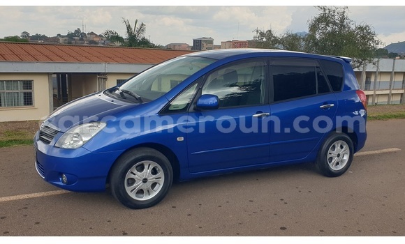 Acheter Occasion Voiture Toyota Spacio Bleu à Yaoundé, Central Cameroon