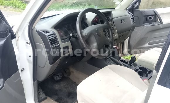 Acheter Occasion Voiture Mitsubishi Montero Sport Blanc à Douala, Littoral Cameroon Acheter Occasion Voiture Mitsubishi Montero Sport Blanc à Douala, Littoral Cameroon