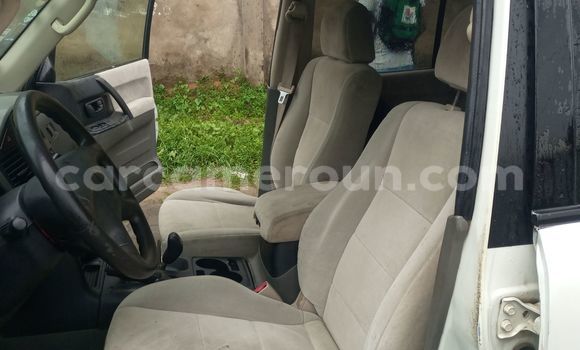 Acheter Occasion Voiture Mitsubishi Montero Sport Blanc à Douala, Littoral Cameroon Acheter Occasion Voiture Mitsubishi Montero Sport Blanc à Douala, Littoral Cameroon