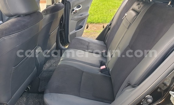 Sayi Na hannu Toyota Blade Black Mota in Yaounde a Babban Kamaru Sayi Na hannu Toyota Blade Black Mota in Yaounde a Babban Kamaru