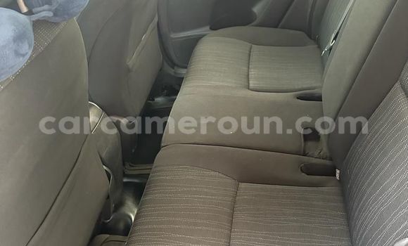 Acheter Occasion Voiture Toyota Auris Bleu à Douala, Littoral Cameroon Acheter Occasion Voiture Toyota Auris Bleu à Douala, Littoral Cameroon
