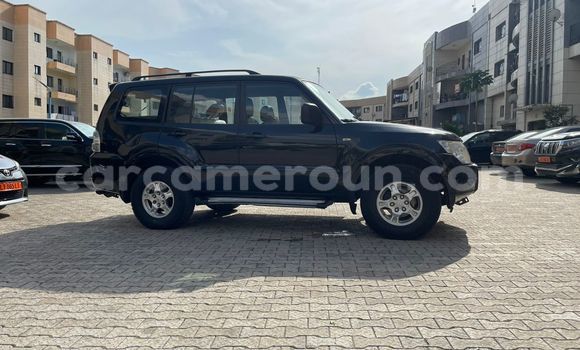 Sayi Na hannu Mitsubishi Pajero Black Mota in Douala a Ƙasar Kamaru Sayi Na hannu Mitsubishi Pajero Black Mota in Douala a Ƙasar Kamaru