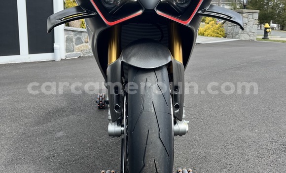 Acheter Occasion Moto Ducati SUPERSPORT Noir à Bafoussam, West Cameroon Acheter Occasion Moto Ducati SUPERSPORT Noir à Bafoussam, West Cameroon