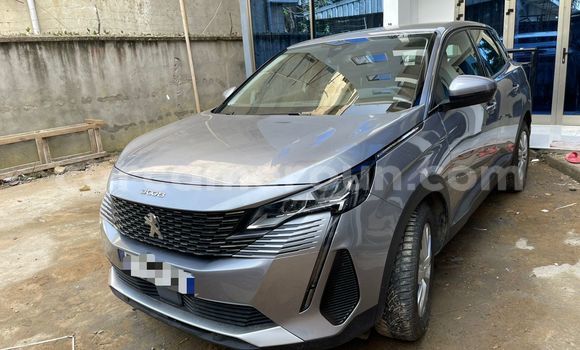 Sayi Imported Peugeot 3008 Azurfa Mota in Douala a Ƙasar Kamaru Sayi Imported Peugeot 3008 Azurfa Mota in Douala a Ƙasar Kamaru