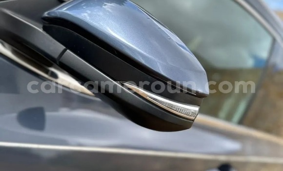 Acheter Occasion Voiture Toyota Highlander Gris à Yaoundé, Central Cameroon Acheter Occasion Voiture Toyota Highlander Gris à Yaoundé, Central Cameroon