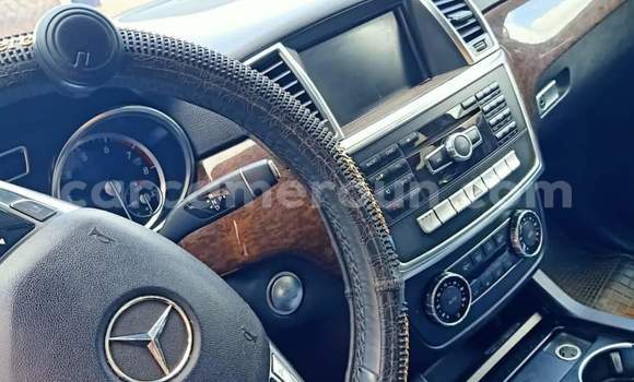 Buy Used Mercedes‒Benz ML–Class Silver Car in Yaounde in Central Cameroon Buy Used Mercedes‒Benz ML–Class Silver Car in Yaounde in Central Cameroon