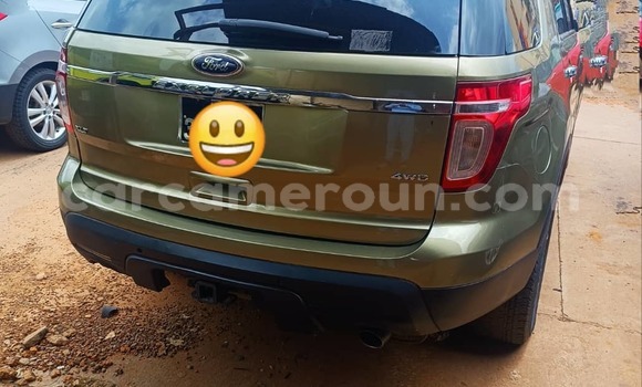 Sayi Na hannu Ford Explorer Green Mota in Yaounde a Babban Kamaru Sayi Na hannu Ford Explorer Green Mota in Yaounde a Babban Kamaru
