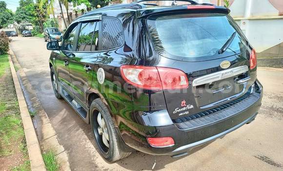 Sayi Sabo Hyundai Santa Fe Brown Mota in Yaounde a Babban Kamaru Sayi Sabo Hyundai Santa Fe Brown Mota in Yaounde a Babban Kamaru