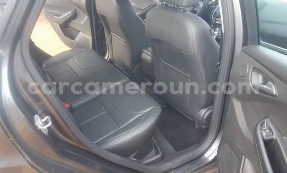 Sayi Na hannu Ford Focus Azurfa Mota in Yaounde a Babban Kamaru Sayi Na hannu Ford Focus Azurfa Mota in Yaounde a Babban Kamaru