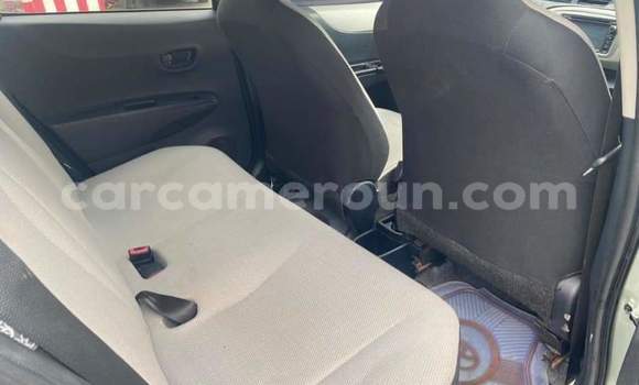 Buy Used Toyota Yaris Green Car in Yaounde in Central Cameroon Buy Used Toyota Yaris Green Car in Yaounde in Central Cameroon