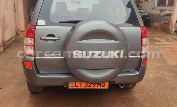 Sayi Na hannu Suzuki Vitara Azurfa Mota in Yaounde a Babban Kamaru Sayi Na hannu Suzuki Vitara Azurfa Mota in Yaounde a Babban Kamaru