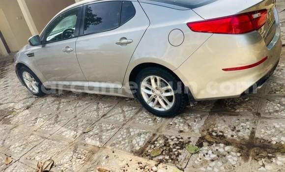 Acheter Occasion Voiture Kia Optima Gris à Douala, Littoral Cameroon Acheter Occasion Voiture Kia Optima Gris à Douala, Littoral Cameroon