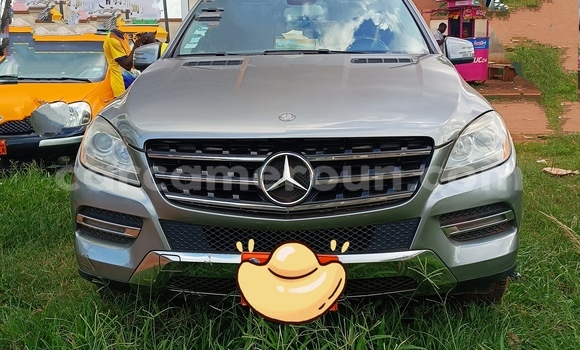Acheter Occasion Voiture Mercedes‒Benz ML–Class Gris à Yaoundé, Central Cameroon Acheter Occasion Voiture Mercedes‒Benz ML–Class Gris à Yaoundé, Central Cameroon