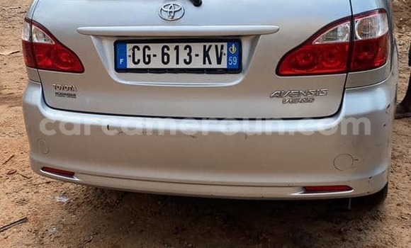 Buy Used Toyota Avensis Verso Silver Car in Yaounde in Central Cameroon Buy Used Toyota Avensis Verso Silver Car in Yaounde in Central Cameroon
