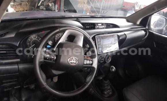 Buy Used Toyota Hilux Silver Car in Douala in Littoral Cameroon Buy Used Toyota Hilux Silver Car in Douala in Littoral Cameroon