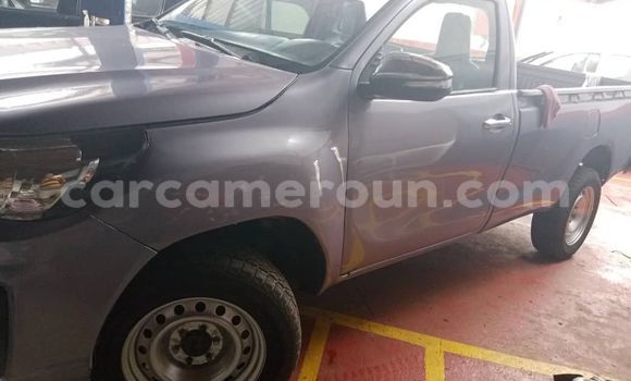 Buy Used Toyota Hilux Silver Car in Douala in Littoral Cameroon Buy Used Toyota Hilux Silver Car in Douala in Littoral Cameroon