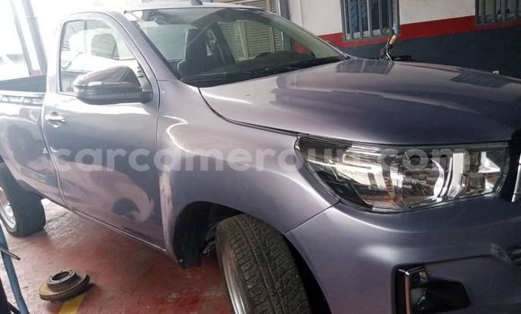 Buy Used Toyota Hilux Silver Car in Douala in Littoral Cameroon Buy Used Toyota Hilux Silver Car in Douala in Littoral Cameroon