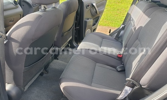 Acheter Occasion Voiture Toyota RAV4 Noir à Yaoundé, Central Cameroon Acheter Occasion Voiture Toyota RAV4 Noir à Yaoundé, Central Cameroon