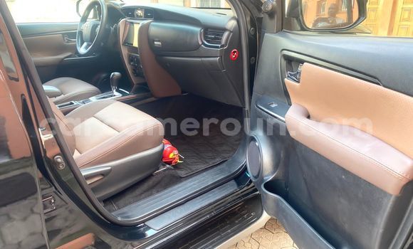 Acheter Occasion Voiture Toyota Fortuner Noir à Douala, Littoral Cameroon Acheter Occasion Voiture Toyota Fortuner Noir à Douala, Littoral Cameroon