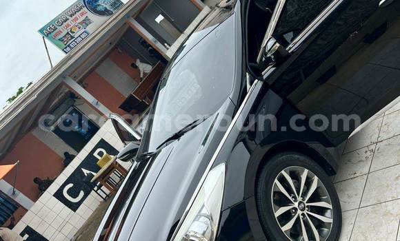 Sayi Imported Hyundai Grandeur Black Mota in Douala a Ƙasar Kamaru