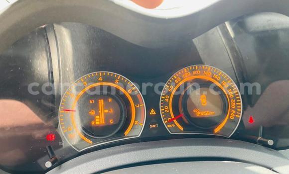 Sayi Imported Toyota Auris Azurfa Mota in Douala a Ƙasar Kamaru Sayi Imported Toyota Auris Azurfa Mota in Douala a Ƙasar Kamaru