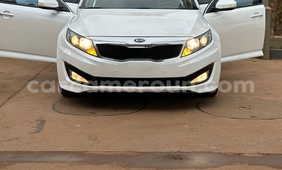 Acheter Occasion Voiture Kia Optima Blanc à Yaoundé, Central Cameroon Acheter Occasion Voiture Kia Optima Blanc à Yaoundé, Central Cameroon