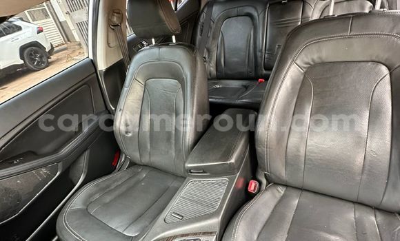 Acheter Occasion Voiture Kia Optima Blanc à Yaoundé, Central Cameroon Acheter Occasion Voiture Kia Optima Blanc à Yaoundé, Central Cameroon