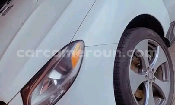 Sayi Na hannu Mercedes‒Benz GLE White Mota in Douala a Ƙasar Kamaru Sayi Na hannu Mercedes‒Benz GLE White Mota in Douala a Ƙasar Kamaru
