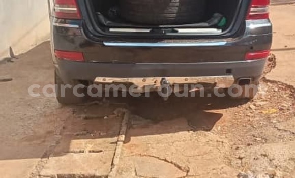 Acheter Occasion Voiture Mercedes‒Benz GL-klasse Noir à Yaoundé, Central Cameroon Acheter Occasion Voiture Mercedes‒Benz GL-klasse Noir à Yaoundé, Central Cameroon