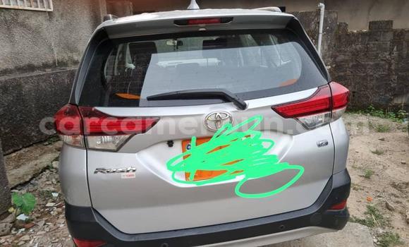 Acheter Occasion Voiture Toyota Rush Gris à Douala, Littoral Cameroon Acheter Occasion Voiture Toyota Rush Gris à Douala, Littoral Cameroon