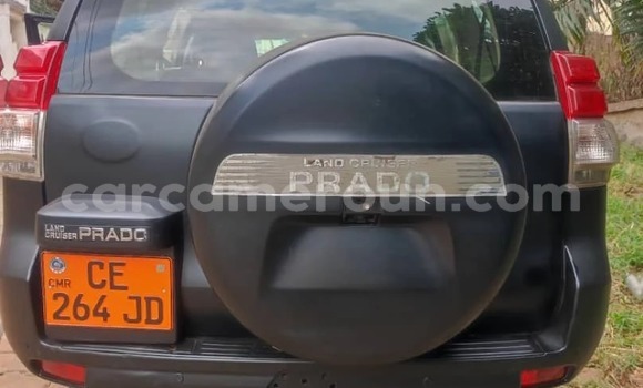 Sayi Na hannu Toyota Land Cruiser Prado Black Mota in Yaounde a Babban Kamaru Sayi Na hannu Toyota Land Cruiser Prado Black Mota in Yaounde a Babban Kamaru