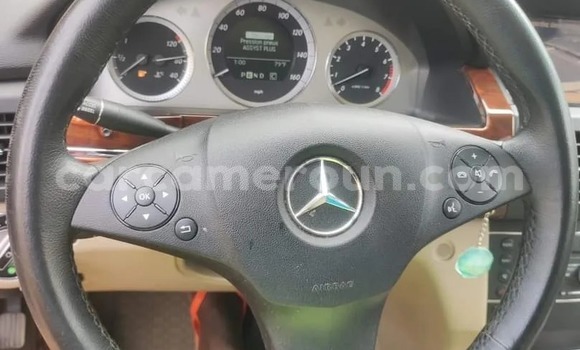 Sayi Na hannu Mercedes‒Benz G-klasse AMG Red Mota in Yaounde a Babban Kamaru Sayi Na hannu Mercedes‒Benz G-klasse AMG Red Mota in Yaounde a Babban Kamaru