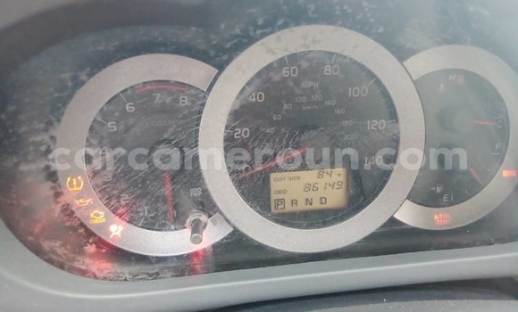 Acheter Occasion Voiture Toyota RAV4 Rouge à Yaoundé, Central Cameroon Acheter Occasion Voiture Toyota RAV4 Rouge à Yaoundé, Central Cameroon