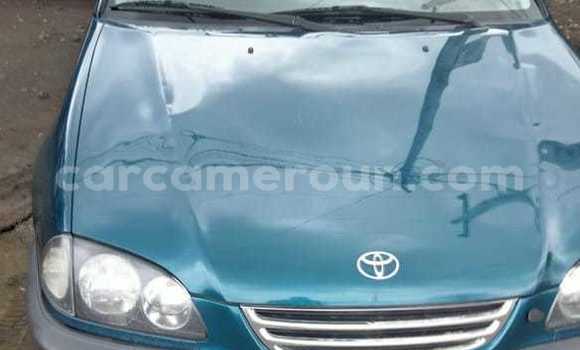 Acheter Import Voiture Toyota Avensis Vert à Tiko, Southwest Cameroon