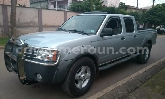 Buy Used Nissan Frontier Silver Car in Yaounde in Central Cameroon Buy Used Nissan Frontier Silver Car in Yaounde in Central Cameroon
