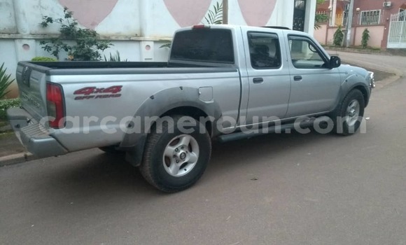 Buy Used Nissan Frontier Silver Car in Yaounde in Central Cameroon Buy Used Nissan Frontier Silver Car in Yaounde in Central Cameroon