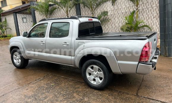 Acheter Occasion Voiture Toyota Tacoma Gris à Yaoundé, Central Cameroon Acheter Occasion Voiture Toyota Tacoma Gris à Yaoundé, Central Cameroon