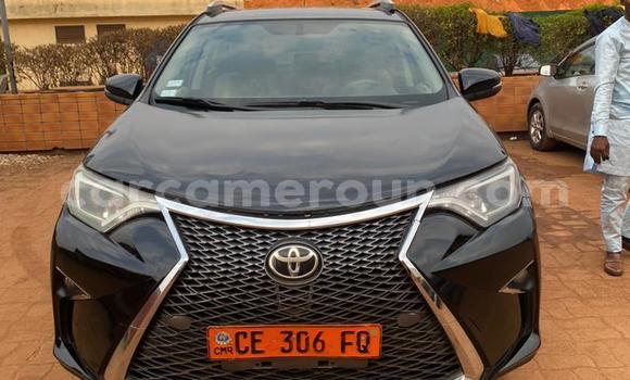 Sayi Na hannu Toyota RAV4 Black Mota in Yaounde a Babban Kamaru