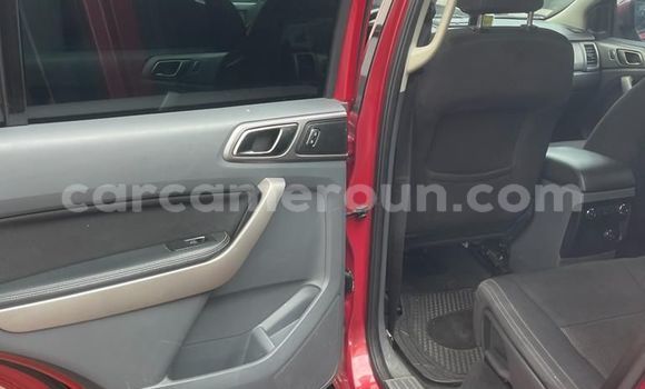 Sayi Na hannu Ford Everest Red Mota in Douala a Ƙasar Kamaru Sayi Na hannu Ford Everest Red Mota in Douala a Ƙasar Kamaru