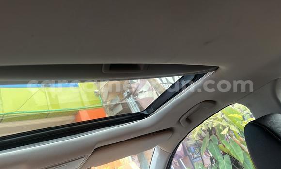 Buy Used Acura MDX Silver Car in Yaounde in Central Cameroon Buy Used Acura MDX Silver Car in Yaounde in Central Cameroon