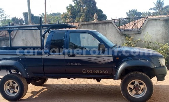 Buy Used Toyota Hilux Blue Car in Yaounde in Central Cameroon