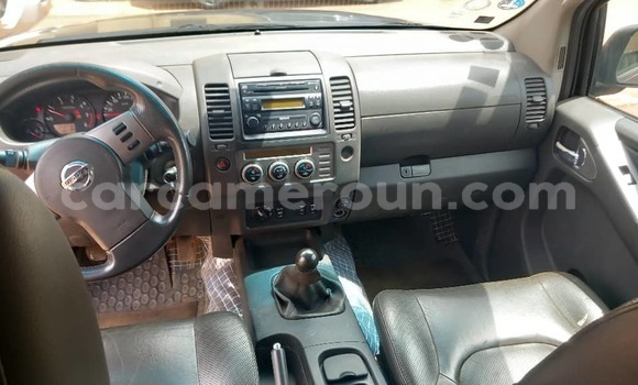 Acheter Occasion Voiture Nissan Navara Noir à Yaoundé, Central Cameroon Acheter Occasion Voiture Nissan Navara Noir à Yaoundé, Central Cameroon