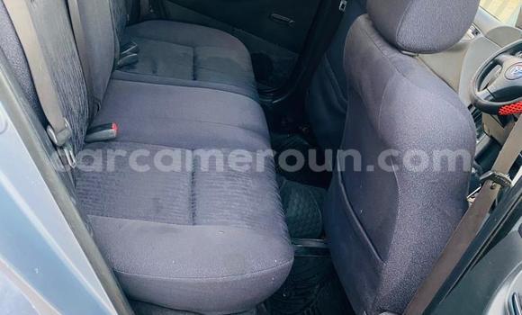 Sayi Imported Toyota Corolla Blue Mota in Douala a Ƙasar Kamaru Sayi Imported Toyota Corolla Blue Mota in Douala a Ƙasar Kamaru